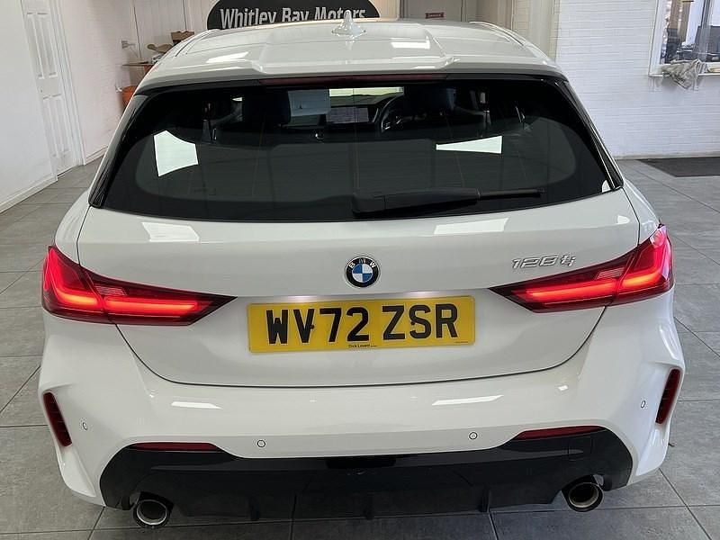 Used BMW 128 Comfort Edition 2022 White Hatchback