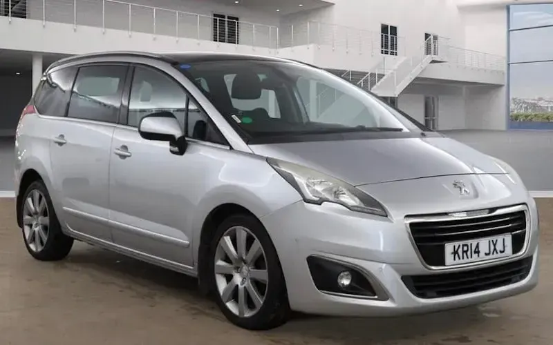 Used Peugeot 5008 Allure 116 HP (85 kW) 2014 MPV