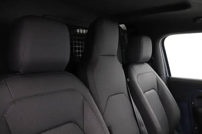 Usado Land Rover Defender S 247 HP (181 kW) 2025 Azul SUV