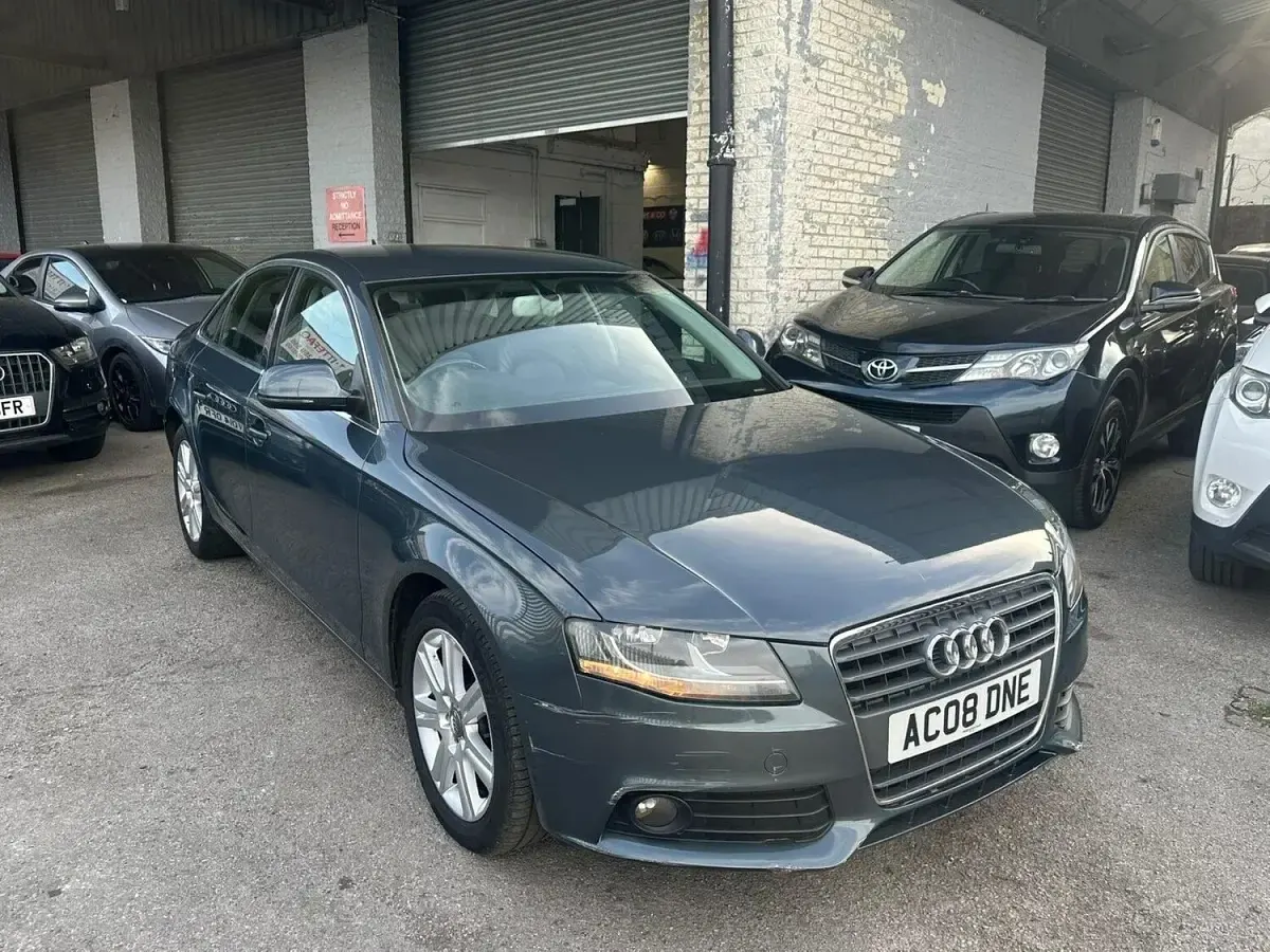 Used Audi A4 143 HP (105 kW) 2008 Grey Sedan