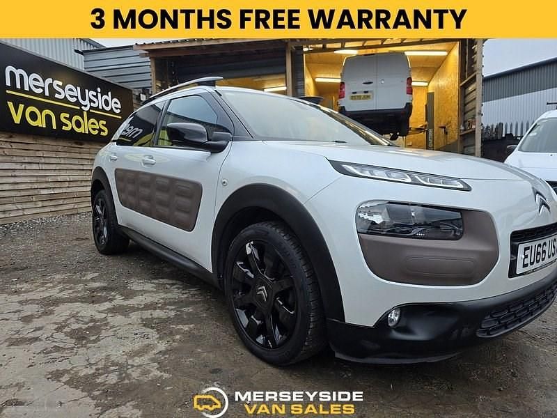 White Used 2016 Citroën C4 Cactus Flair Hatchback | £5,795 (Fair price) - Image 1/4