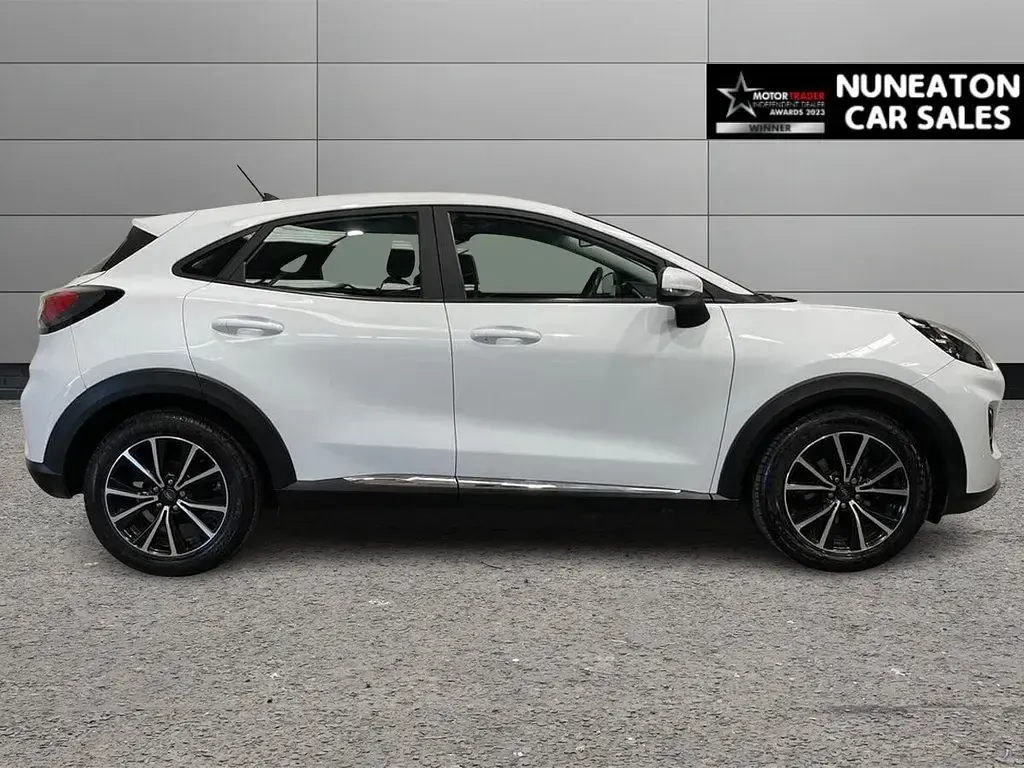 Used Ford Puma Titanium 125 HP (91 kW) 2021 White SUV