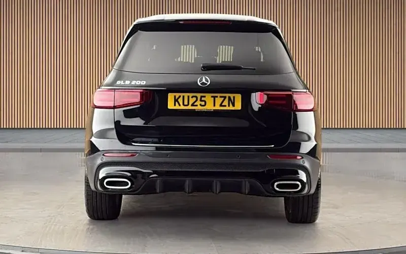 Used Mercedes GLB200 Executive 163 HP (119 kW) 2025 SUV