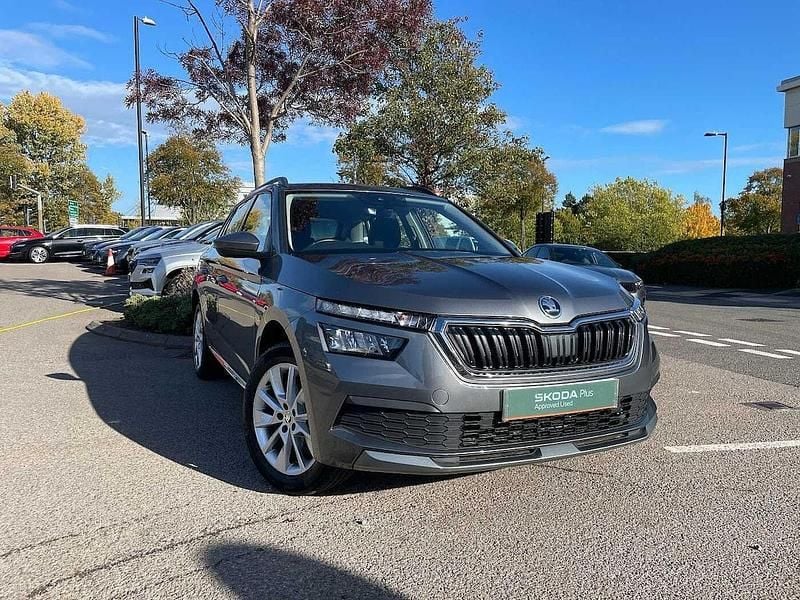 Graphite grey metallic Used 2022 Skoda Kamiq SE SUV | £13,390 (Fair price) - Image 1/4