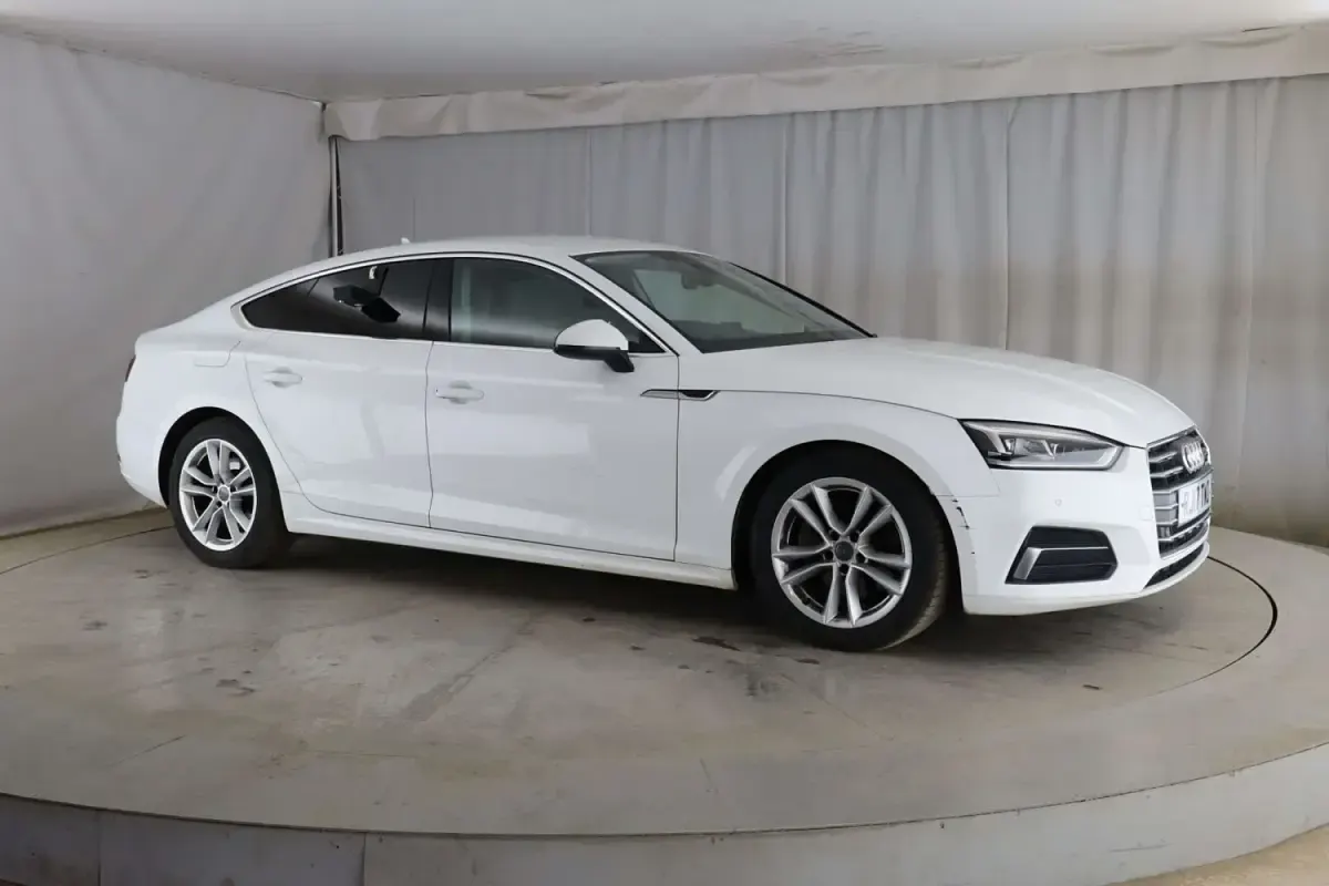 Używany Audi A5 Sport 2017 Biały Coupe