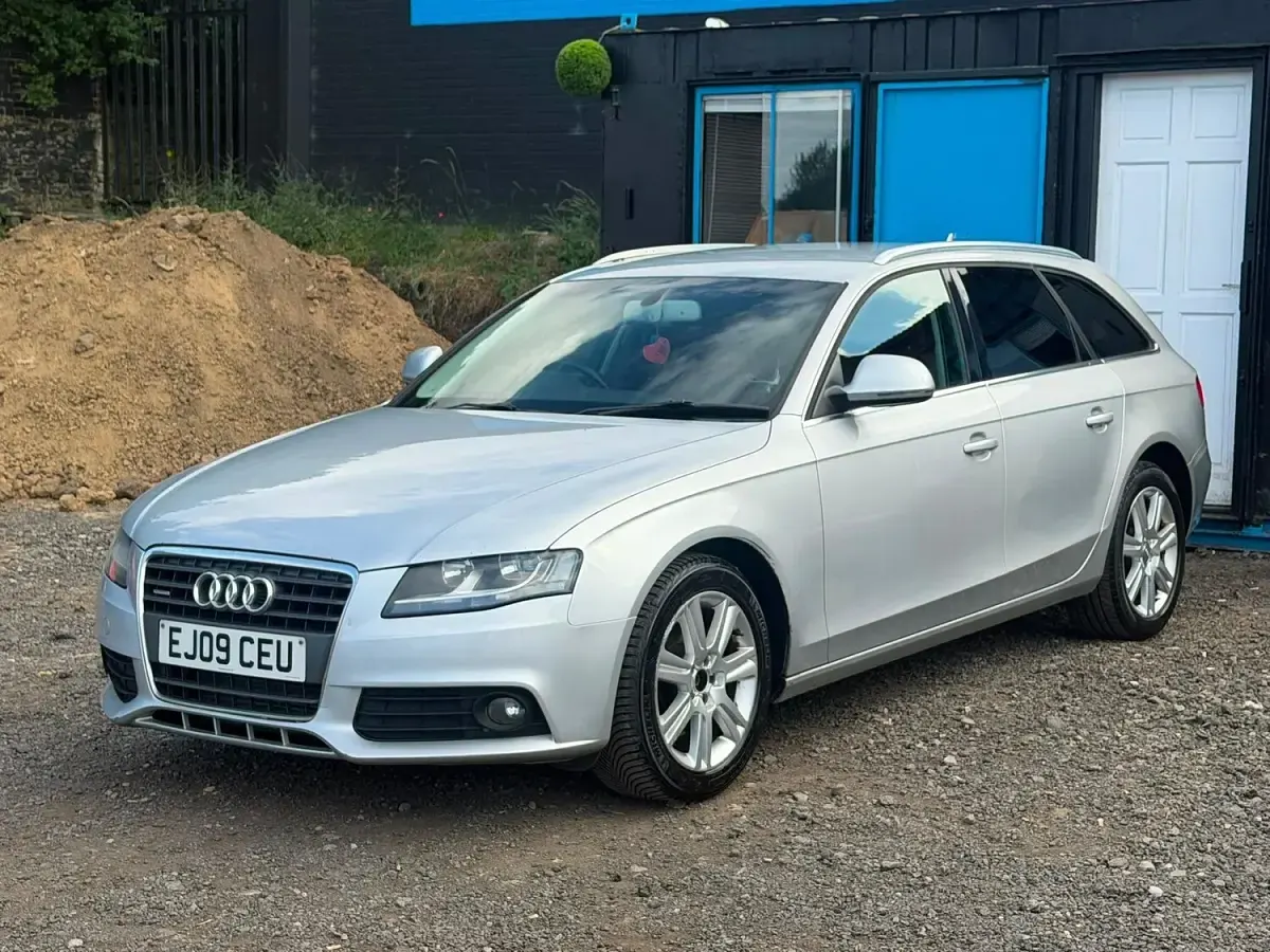 Used Audi A4 Performance 2009 Silver Estate