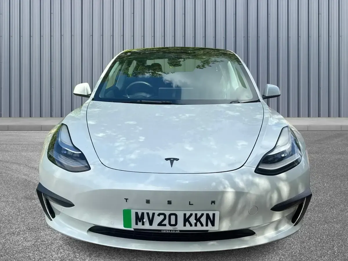 Used Tesla Model 3 Performance 461 kW (627 HP) 2020 White Sedan