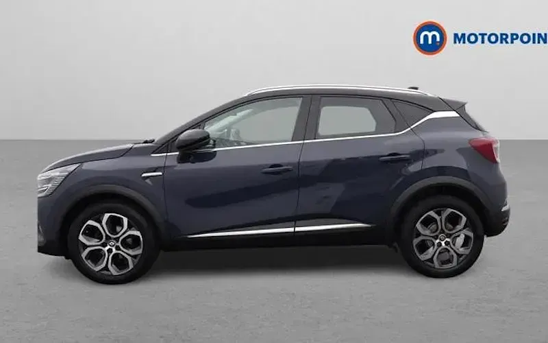 Used Renault Captur Techno 91 HP (66 kW) 2024 Blue/black SUV