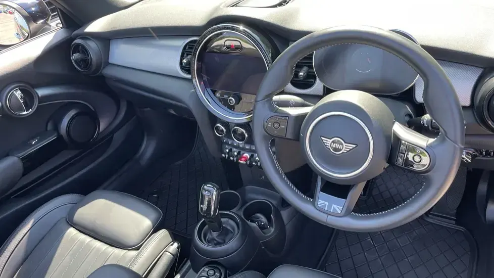 Used Mini Cooper Cabriolet Exclusive 134 HP (98 kW) 2022 Black Cabriolet