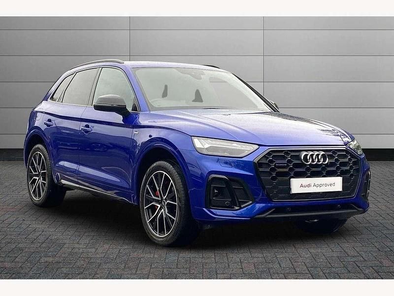 Ultra blue Used 2022 Audi Q5 Comfort SUV | £40,195 (Fair price) - Image 1/4