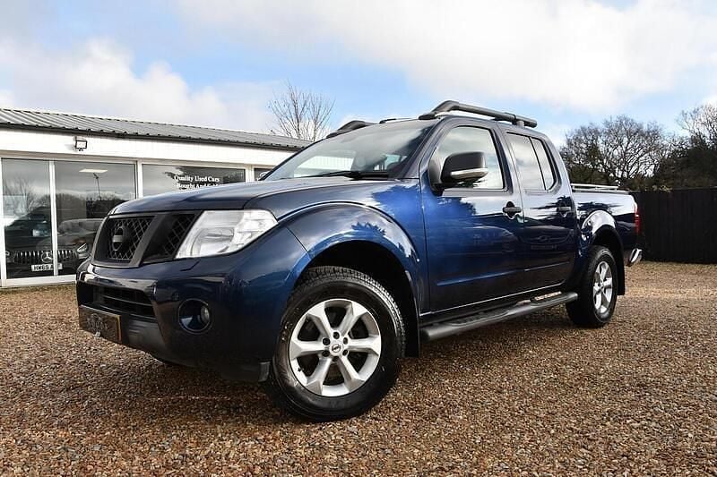 Used Nissan Navara Tekna 2014 Blue Pickup