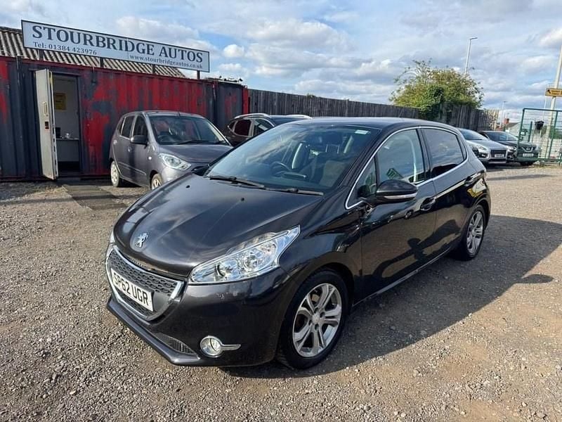 Black Used 2012 Peugeot 208 Allure Hatchback | £2,495 (Good price) - Image 1/4