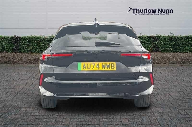 Used Vauxhall Astra 114 kW (156 HP) 2024 Black Estate