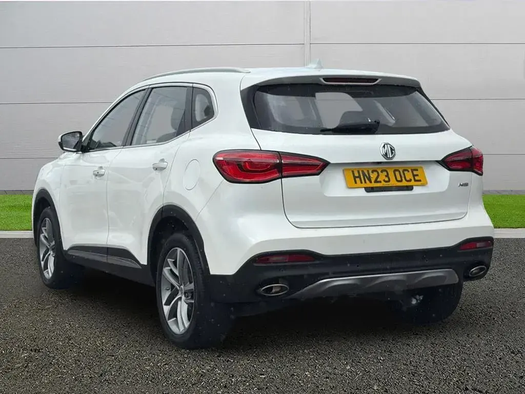 Used MG MG3 106 HP (77 kW) 2023 White Hatchback