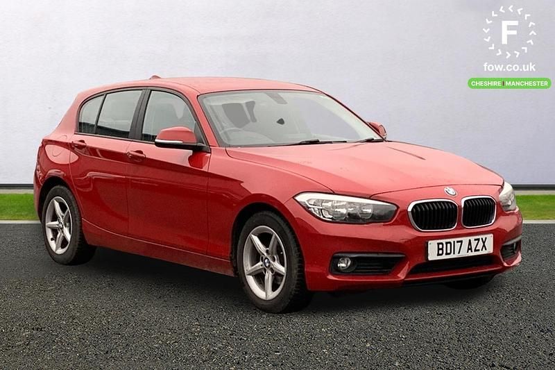 Used BMW 118 Comfort Edition 136 HP (100 kW) 2017 Red Hatchback