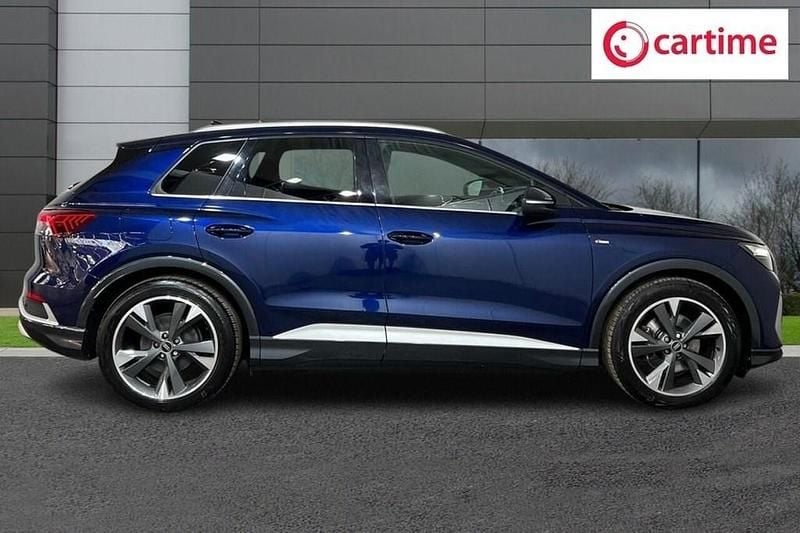 Second-hand Audi Q4 e-tron S-Line 125 kW (170 CP) 2022 Albastru SUV
