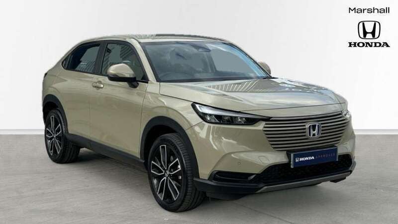 Solid sand khaki Used 2022 Honda HR-V Elegance SUV | £20,819 (Good price) - Image 1/4