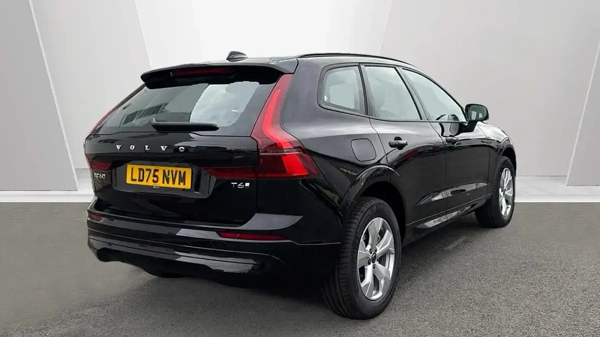 Used Volvo XC60 Plus 345 HP (253 kW) 2025 Black SUV