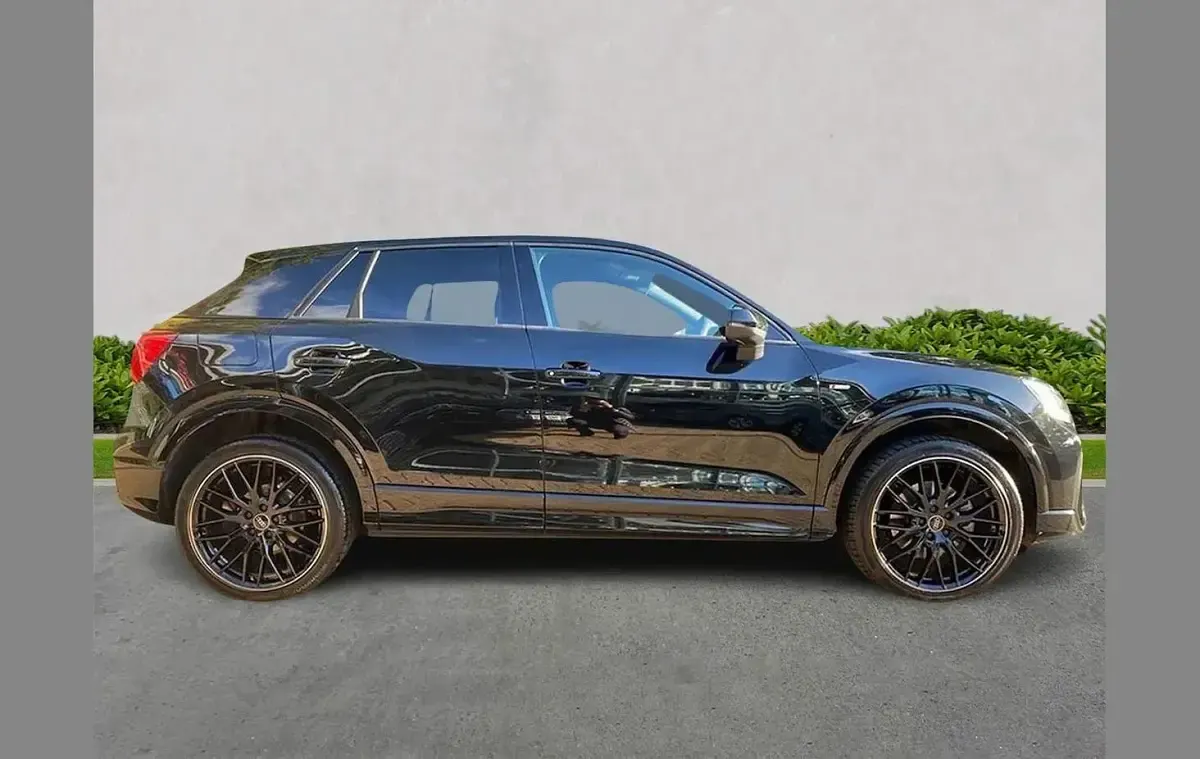 New Audi Q2 Black Edition 147 HP (108 kW) 2025 Other SUV