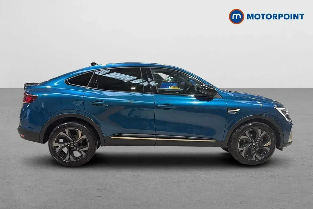 Used Renault Arkana Engineered 143 HP (105 kW) 2023 Blue SUV