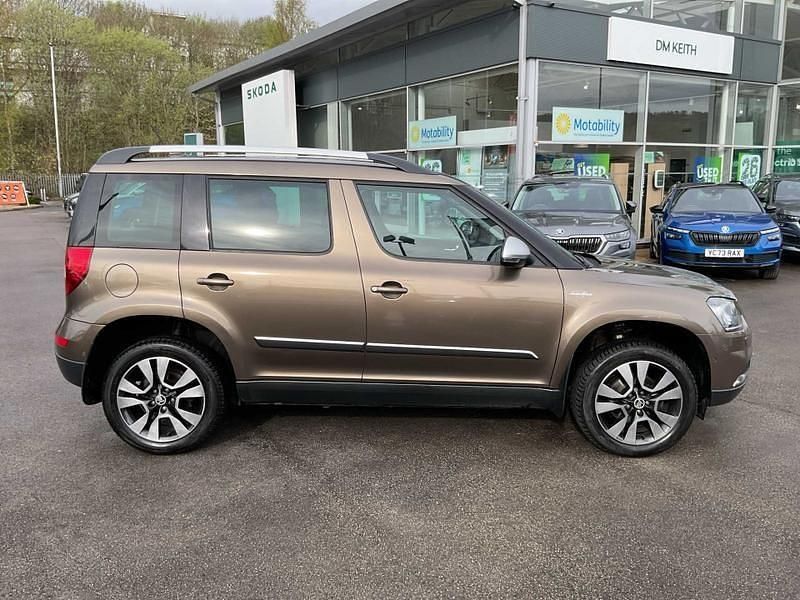 Used Skoda Yeti 2014 Muscovado metallic SUV