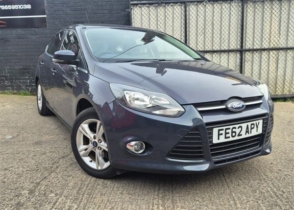 Grey Used 2012 Ford Focus Zetec | £4,195 (Fair price) - Image 1/1