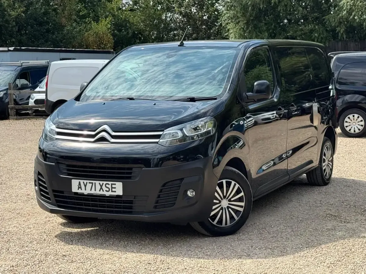 Used Citroën Dispatch 2021 Black MPV