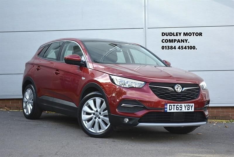Red Used 2020 Vauxhall Grandland X Elite SUV | £12,495 (Fair price) - Image 1/3