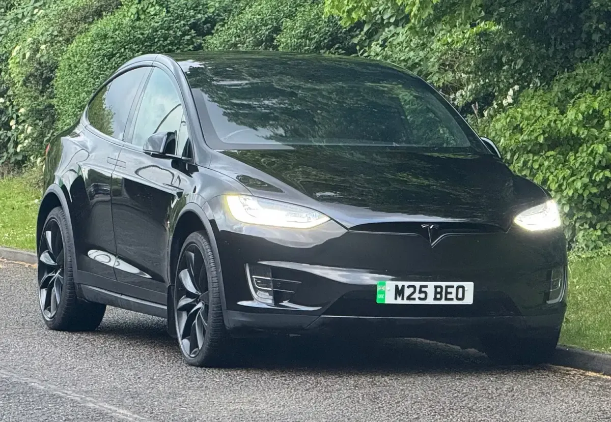 Used Tesla Model X 305 kW (416 HP) 2017 Black SUV