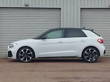 Used Audi A1 Black Edition 95 HP (69 kW) 2025 White SUV