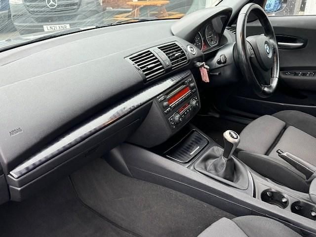 Used BMW 120 Sport Line 2006 Brown Hatchback