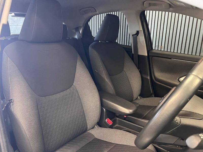 Used Toyota Yaris Hybrid Design 2020 Grey Hatchback