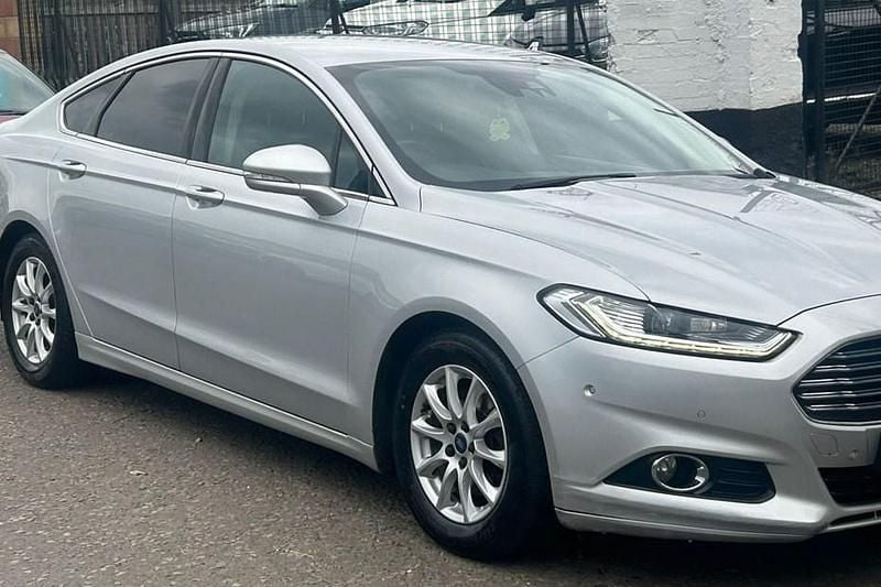 Silver Used 2017 Ford Mondeo Titanium Hatchback | £5,995 (Fair price) - Image 1/1