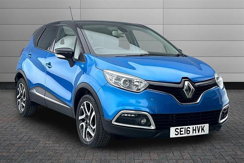 Used Renault Captur Dynamique 90 HP (66 kW) 2016 Other SUV