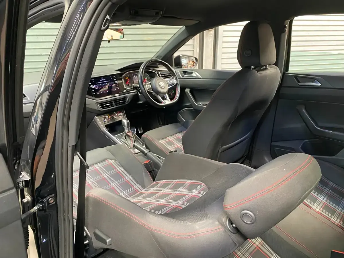 Used VW Polo GTI 200 HP (147 kW) 2019 Black Hatchback