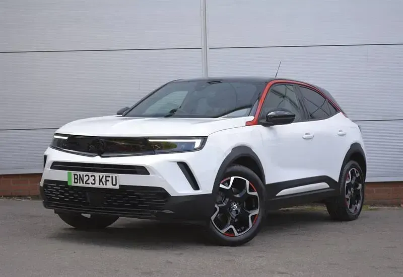 Used Vauxhall Mokka 100 kW (136 HP) 2023 White SUV