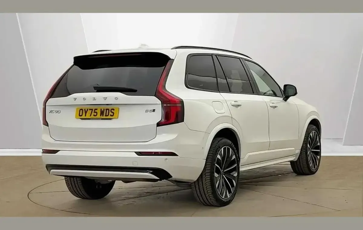 Used Volvo XC90 Plus 455 HP (334 kW) 2025 White SUV