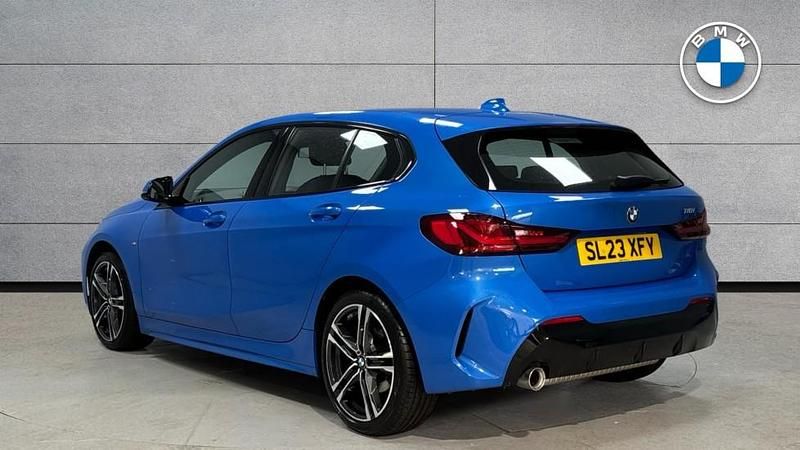 Used BMW 118 M Sport 134 HP (98 kW) 2023 Blue Hatchback