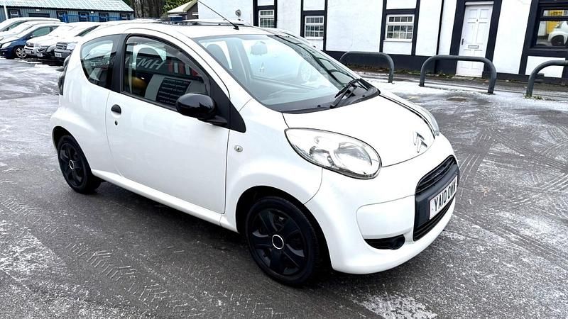 White Used 2010 Citroën C1 Hatchback | £1,699 (Fair price) - Image 1/4