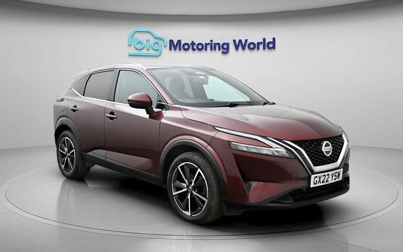Used Nissan Qashqai S 158 HP (116 kW) 2022 Red SUV