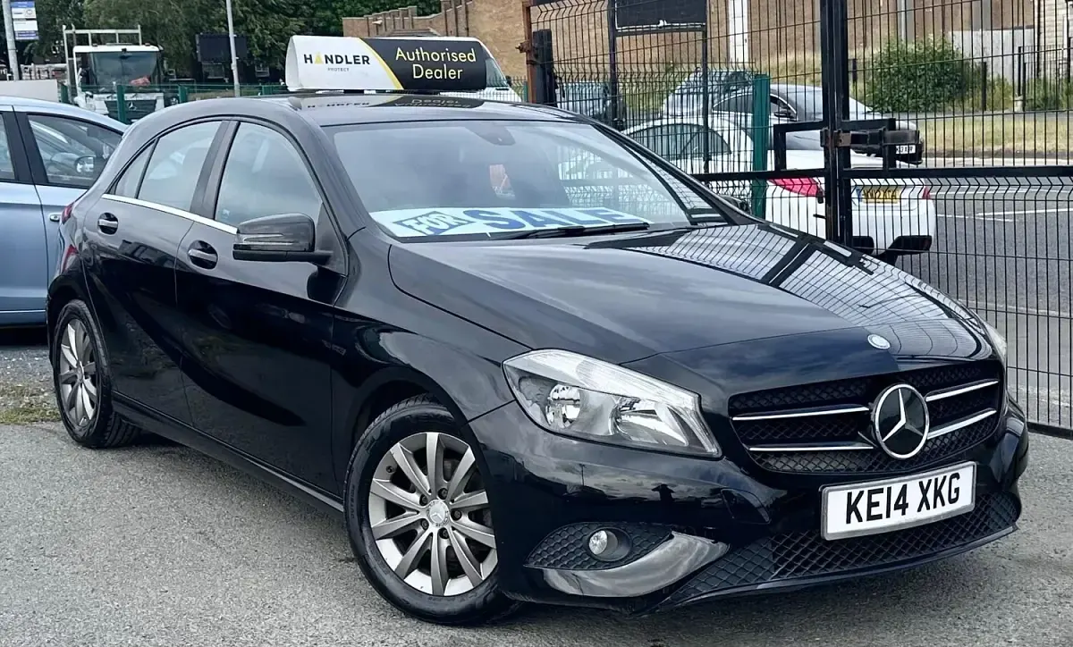 Used Mercedes A180 SE 2014 Black Hatchback
