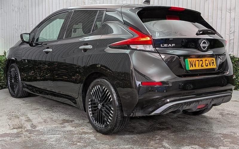 Used Nissan Leaf N-Connecta 110 kW (150 HP) 2025 Hatchback