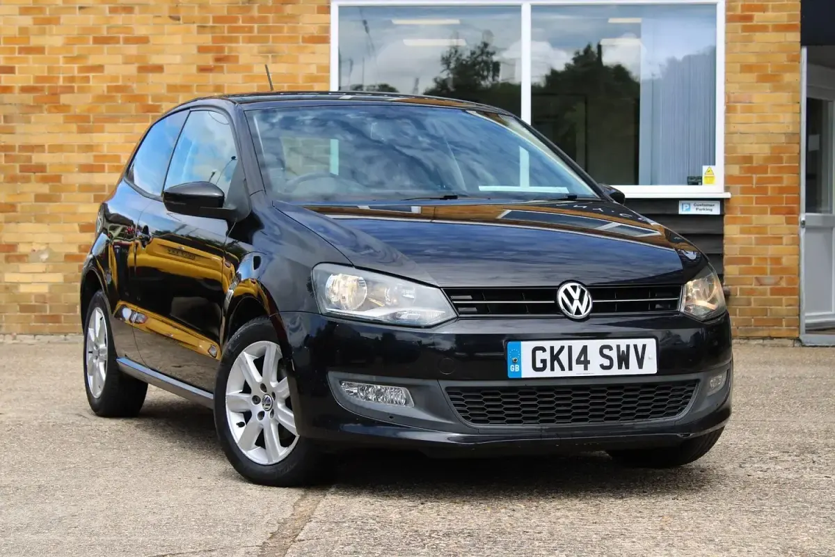 Used VW Polo Edition 60 HP (44 kW) 2014 Black Hatchback