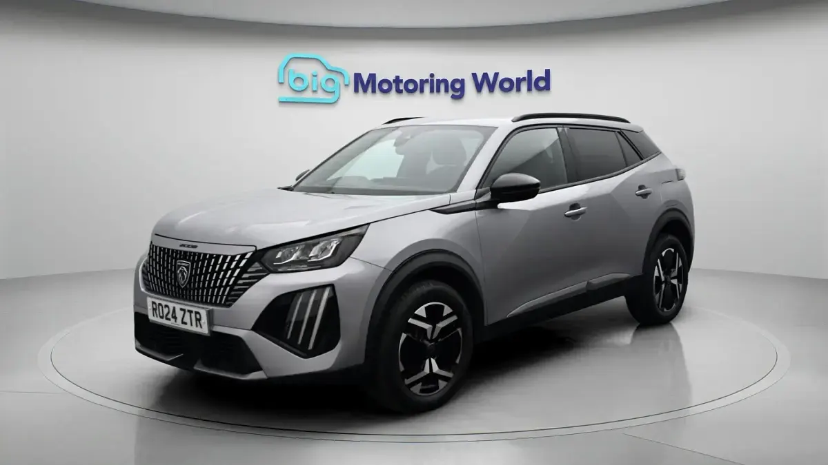 Used Peugeot 2008 Allure 131 HP (96 kW) 2024 Grey SUV
