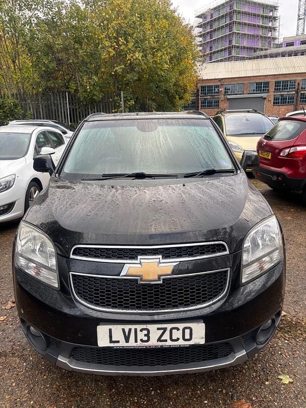Black Used 2013 Chevrolet Orlando LT MPV | £2,600 - Image 1/4