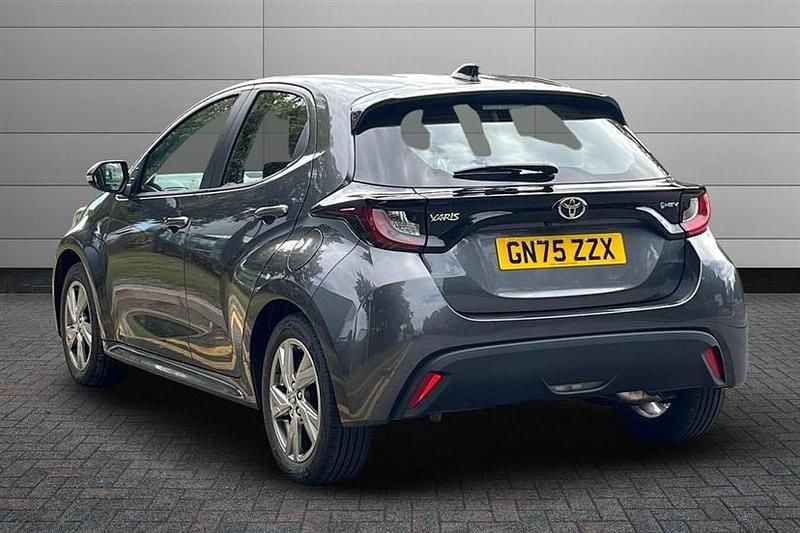 New Toyota Yaris Hybrid 116 HP (85 kW) 2025 Grey Hatchback