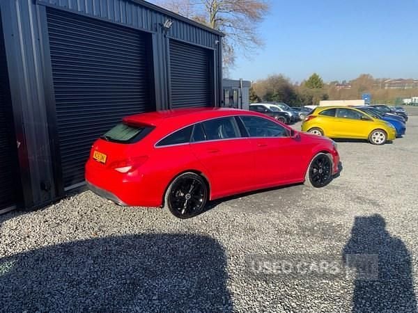 Used Mercedes CLA180 2018 Red Sedan