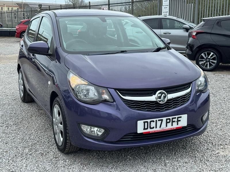 Used Vauxhall Viva 75 HP (55 kW) 2017 Mauve/purple Hatchback