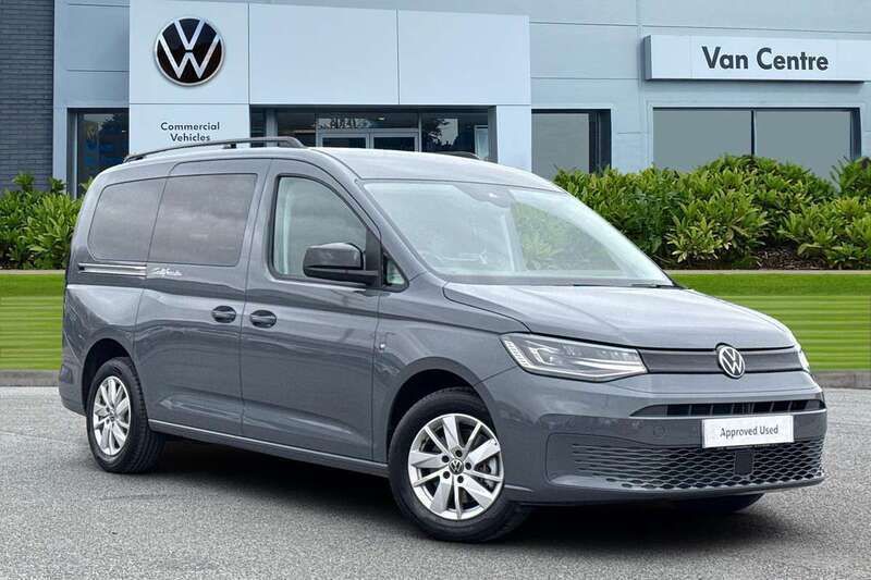 Grey New 2025 VW Caddy Maxi California MPV | £37,491 (Expensive) - Image 1/4