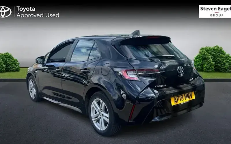 Used Toyota Corolla 122 HP (89 kW) 2022 Hatchback